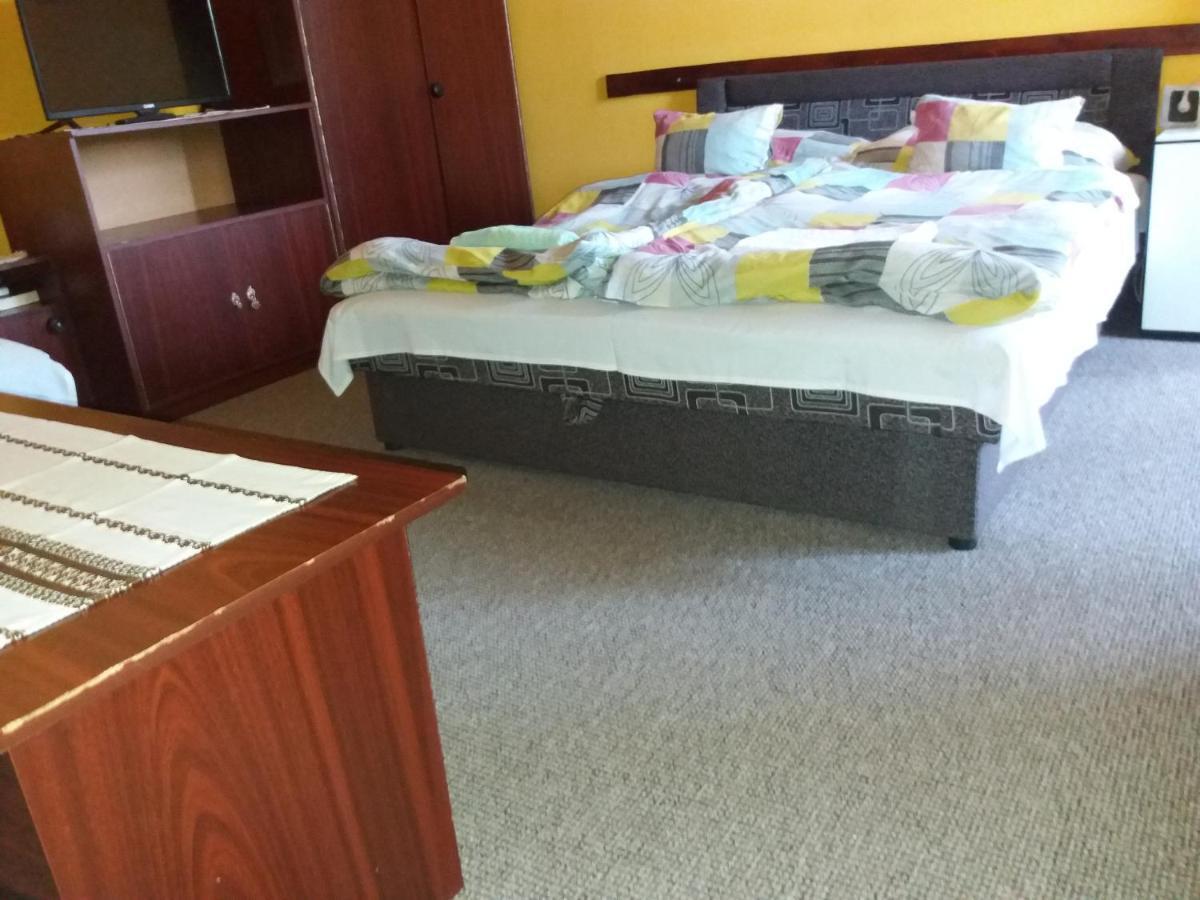 Lillafuered Kapuja Hotel ميسكولك المظهر الخارجي الصورة